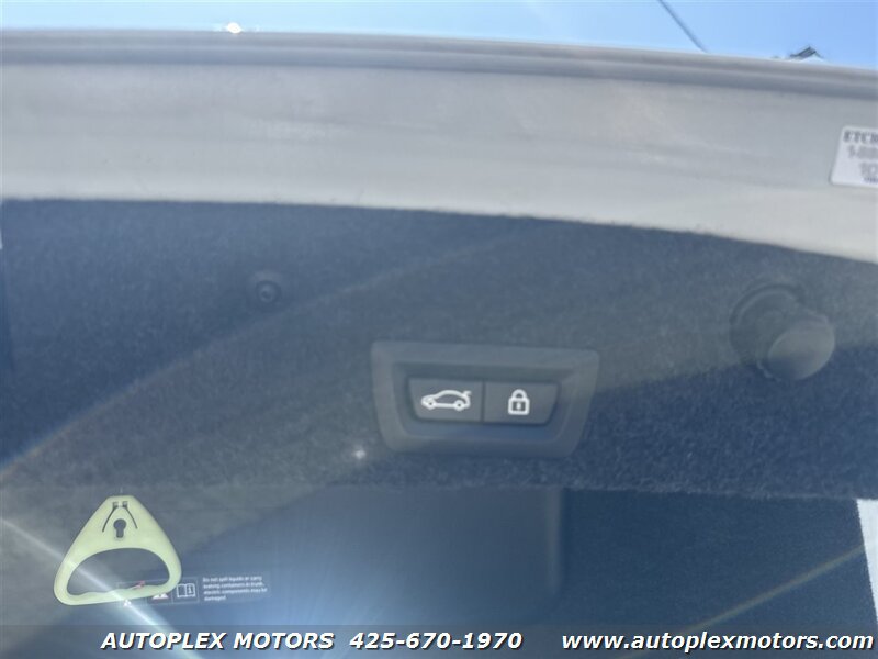 Used 2013 BMW 535i xDrive Sedan AWD/4WD image 12