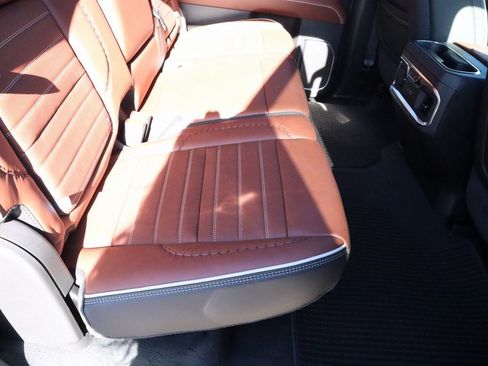 New 2026 GMC Sierra 2500 Denali Ultimate image 14