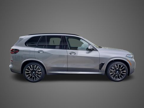New 2026 BMW X5 xDrive50e AWD/4WD image 4