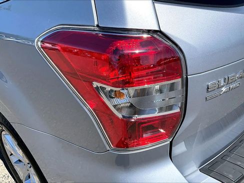 Used 2016 Subaru Forester 2.5i Limited w/ Protection Package #2 AWD/4WD image 28
