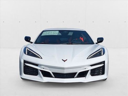 New 2025 Chevrolet Corvette E-Ray image 6