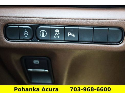 Certified 2023 Acura MDX w/Technology Package image 14