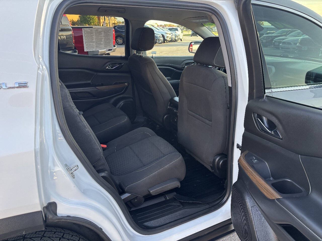 Used 2019 GMC Acadia SLE w/ Driver Alert Package I AWD/4WD image 22