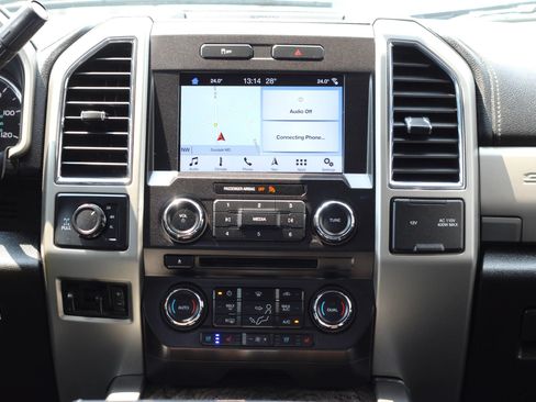 Used 2018 Ford F250 Lariat w/ Snow Plow Prep Package AWD/4WD image 18