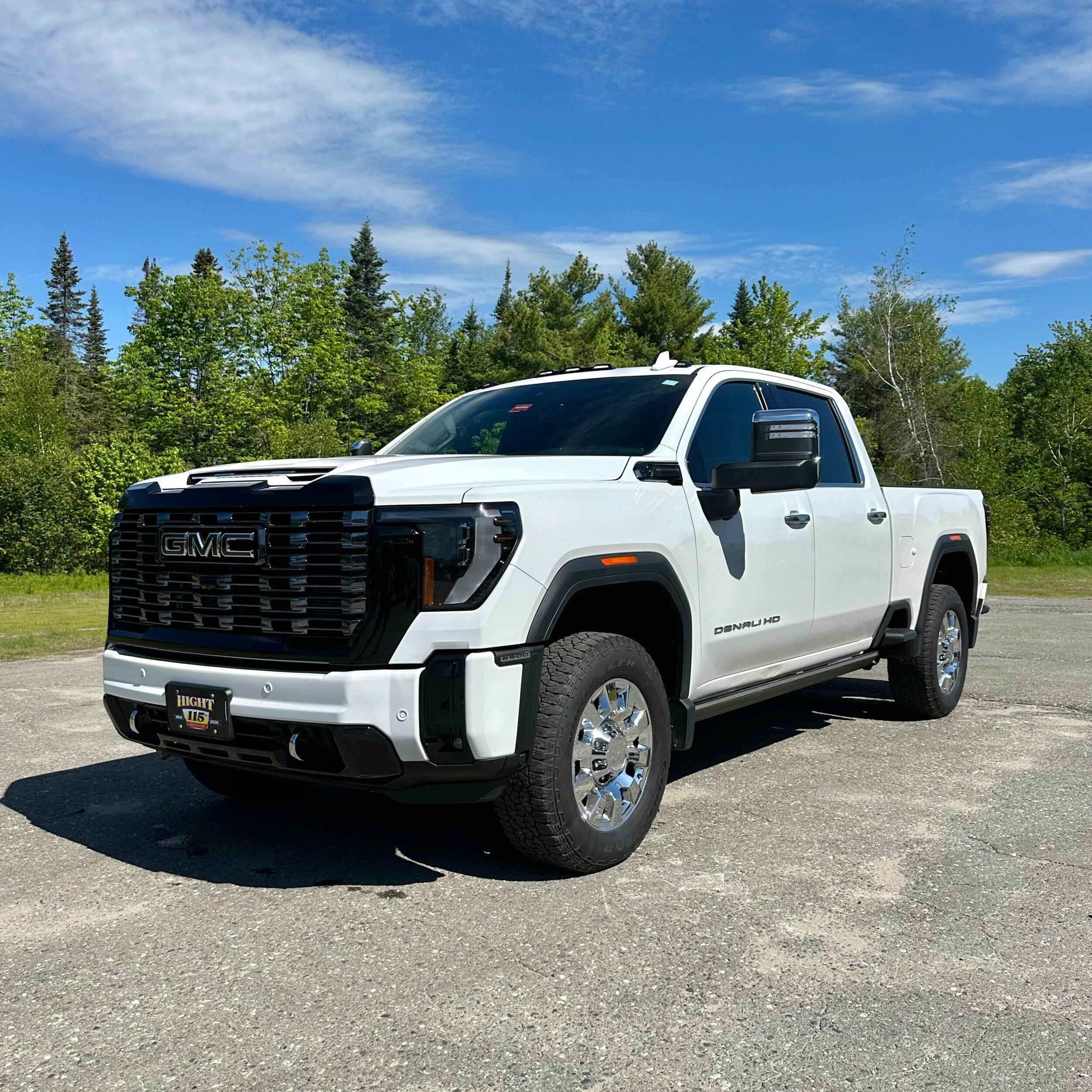 Used 2025 GMC Sierra 2500 Denali Ultimate AWD/4WD image 7
