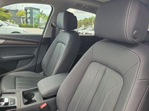 Certified 2023 Audi Q5 2.0T Premium w/ Convenience Package AWD/4WD image 16