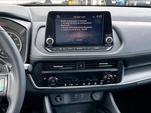Certified 2024 Nissan Rogue SV w/ SV Premium Package FWD image 7
