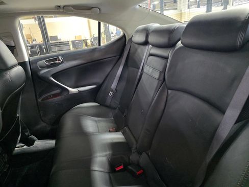 Used 2008 Lexus IS 250 w/ Premium Pkg RWD image 11