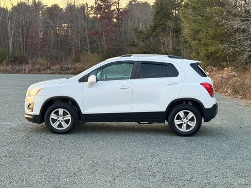 Used 2016 Chevrolet Trax LT image 5