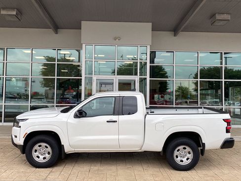 Certified 2023 Nissan Frontier S w/ Technology Package AWD/4WD image 4