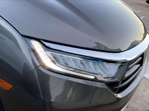 Used 2023 Honda Odyssey Touring image 28