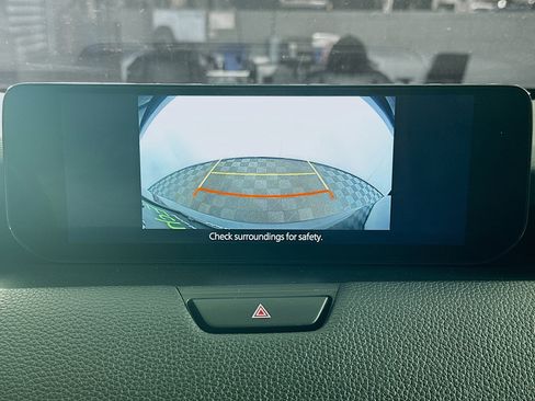 Used 2024 MAZDA CX-90 3.3 Turbo w/ Preferred Plus image 21