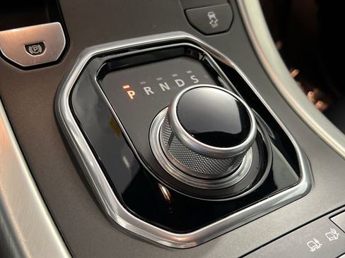 Used 2013 Land Rover Range Rover Evoque Pure Plus image 22