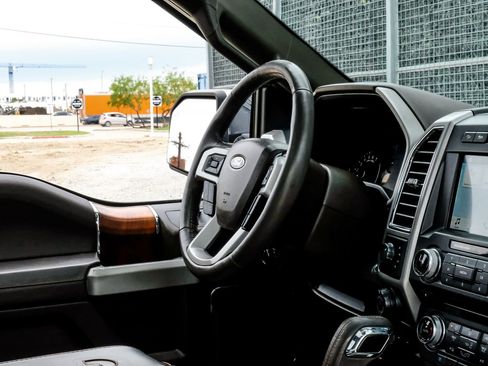 Used 2017 Ford F150 King Ranch w/ Equipment Group 601A Luxury AWD/4WD image 14