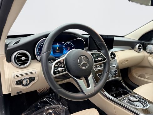 Used 2021 Mercedes-Benz C 300 4MATIC Sedan image 10