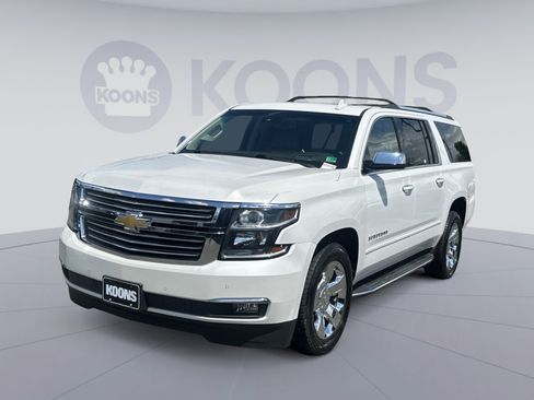 Used 2017 Chevrolet Suburban Premier AWD/4WD image 1