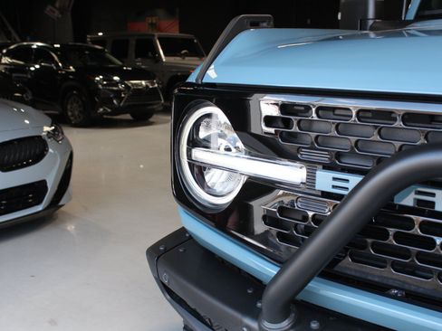 Used 2023 Ford Bronco Wildtrak AWD/4WD image 11
