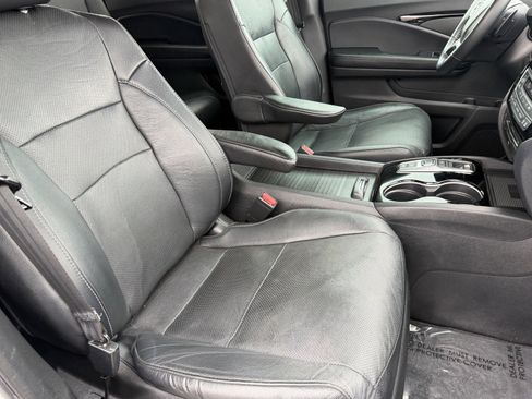 Used 2019 Honda Pilot Elite image 14