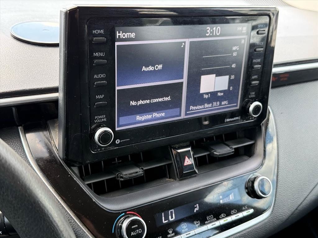 Used 2022 Toyota Corolla LE FWD image 21
