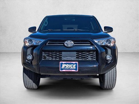 Used 2021 Toyota 4Runner SR5 image 2