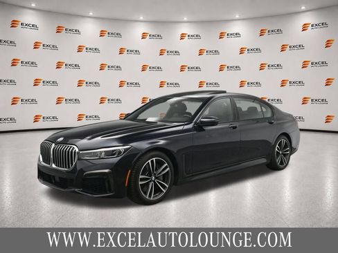 Used 2020 BMW 750i xDrive w/ M Sport Package AWD/4WD image 1