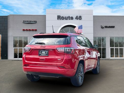 Used 2023 Jeep Compass Limited AWD/4WD image 5