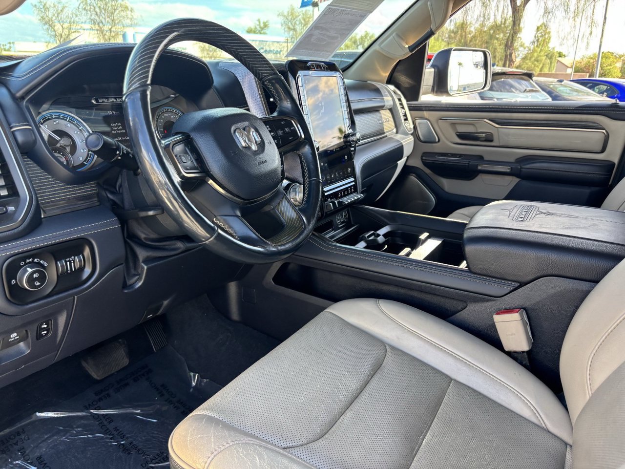 Used 2020 RAM 1500 Limited AWD/4WD image 17