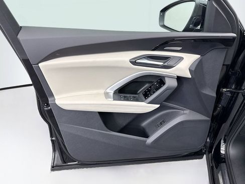 Used 2025 Audi Q5 Premium Plus image 24