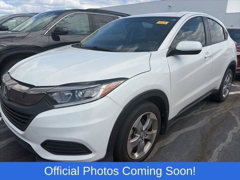 Used 2021 Honda HR-V LX image 2