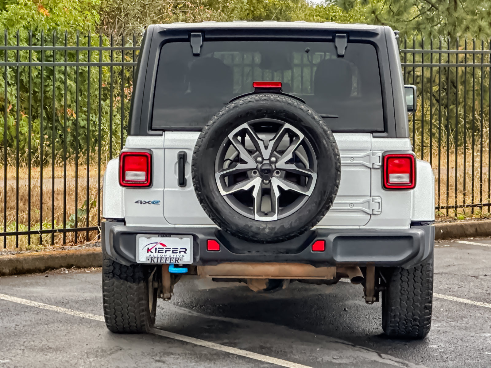 Used 2024 Jeep Wrangler Unlimited AWD/4WD image 5