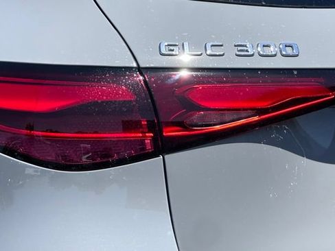New 2026 Mercedes-Benz GLC 300 4MATIC image 12