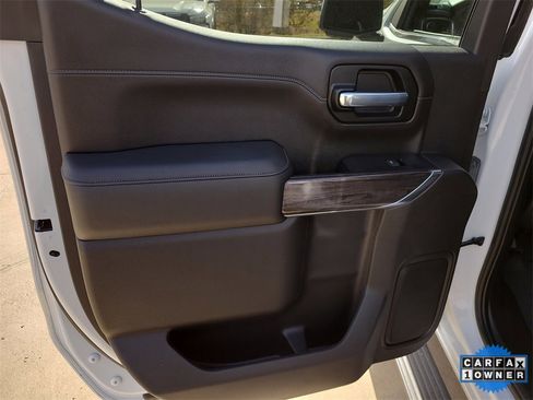 Used 2020 Chevrolet Silverado 1500 LTZ image 17