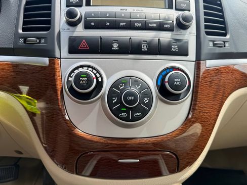 Used 2007 Hyundai Santa Fe SE FWD image 17
