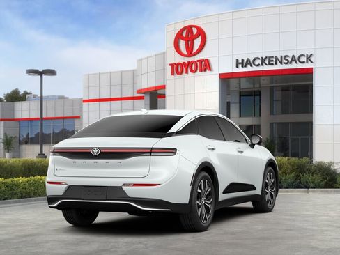 New 2026 Toyota Crown XLE image 9