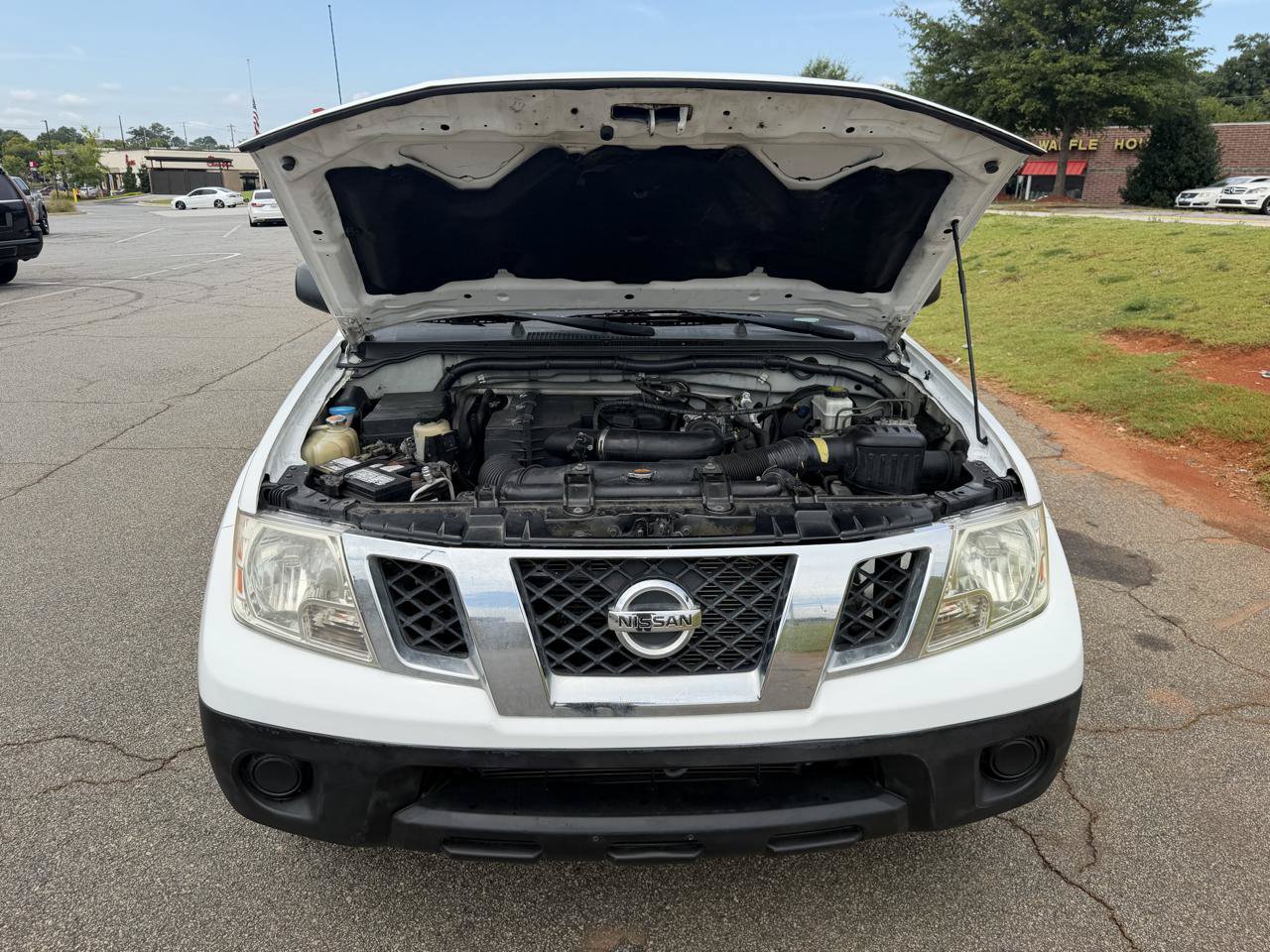 Used 2018 Nissan Frontier S RWD image 23