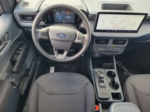 New 2025 Ford Maverick XL image 9