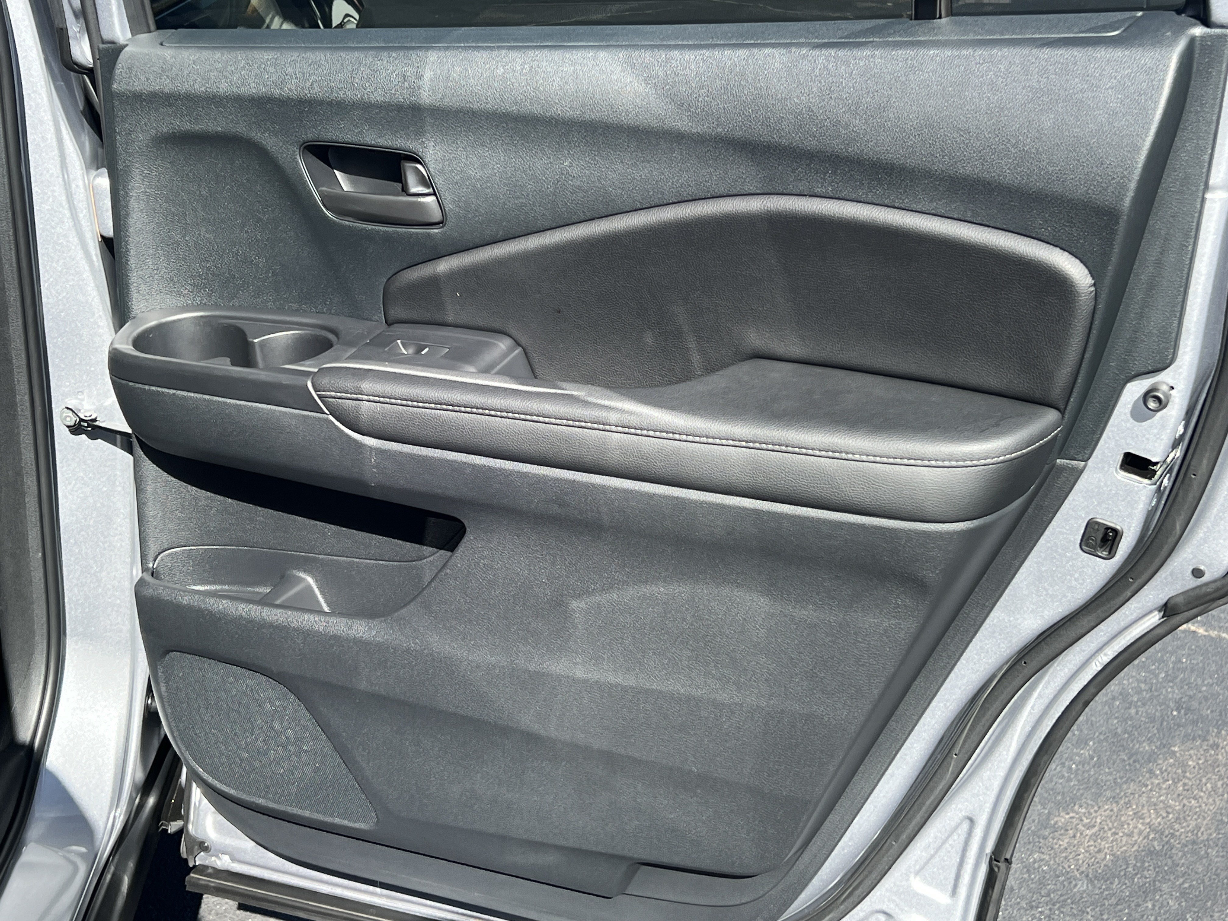 Used 2023 Honda Passport EX-L image 21