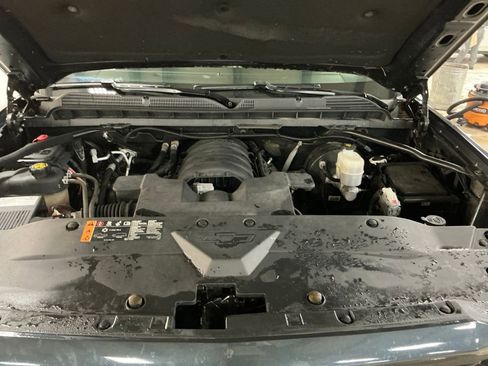 Used 2019 Chevrolet Silverado 1500 LT w/ All Star Edition image 10