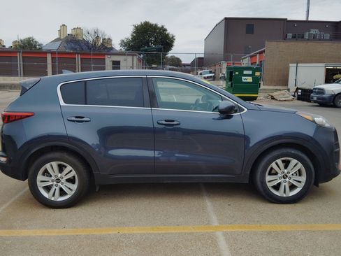 Used 2019 Kia Sportage LX image 6