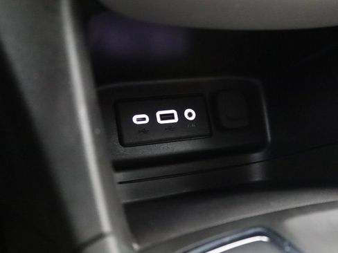 Used 2024 Chevrolet Equinox LS w/ LS Convenience Package AWD/4WD image 28