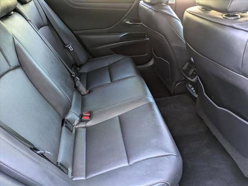 Certified 2024 Lexus ES 250 w/ Premium Package image 19