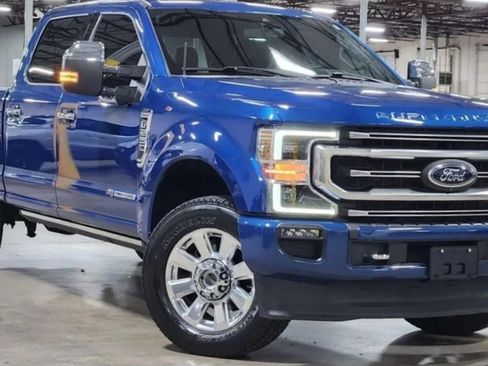 Used 2022 Ford F250 Platinum w/ FX4 Off-Road Package image 8