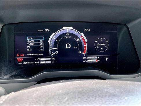 Certified 2026 Toyota Tundra Platinum AWD/4WD image 3
