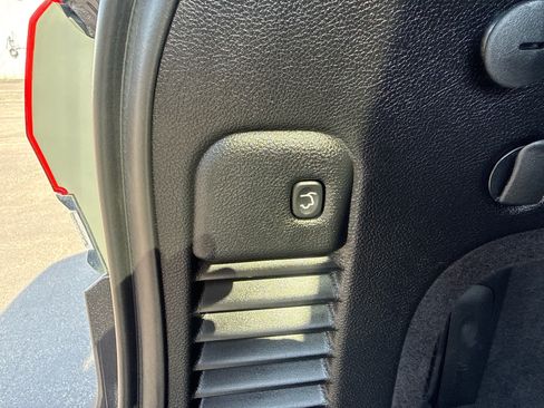 Used 2015 Jeep Grand Cherokee Limited AWD/4WD image 17
