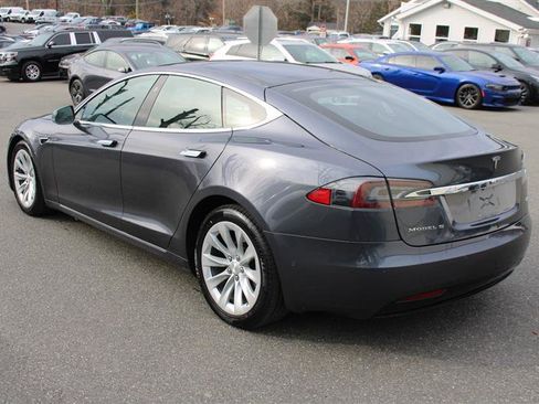 Used 2018 Tesla Model S 100D image 6