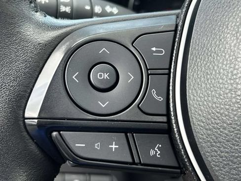 Used 2021 Toyota RAV4 XLE w/ Convenience Package AWD/4WD image 22