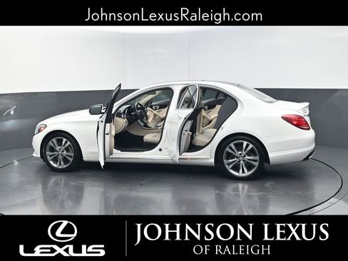 Used 2015 Mercedes-Benz C 300 Sedan image 36