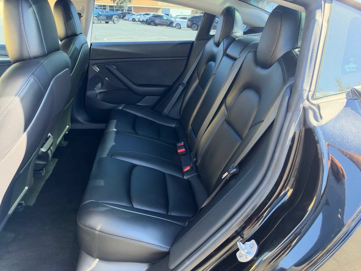 Used 2021 Tesla Model 3 Long Range AWD/4WD image 23