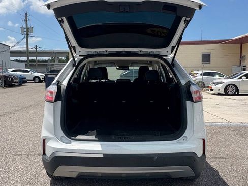 Used 2022 Ford Edge SEL AWD/4WD image 13