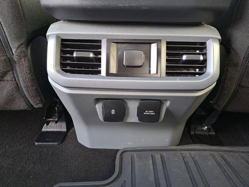 Used 2022 Ford F150 XLT w/ Equipment Group 302A High image 11